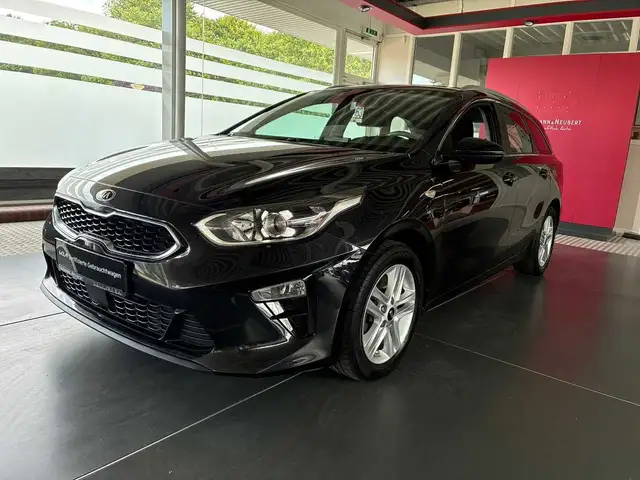 Kia CEED_SW 1.6D 136 DCT7 VIS ADA KOMF NAV
