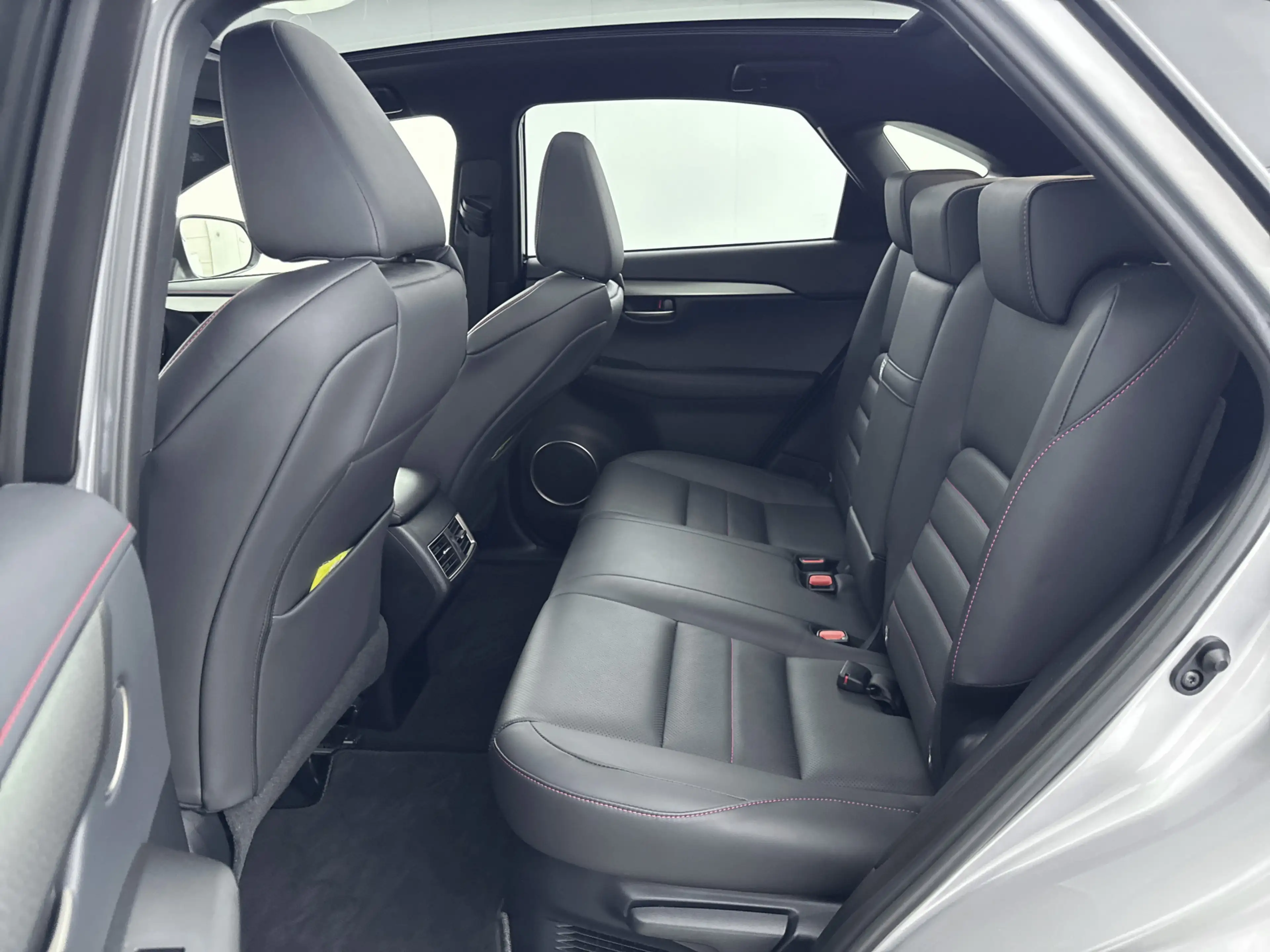 Lexus NX 300h - AWD F Sport Line // DEALERONDERHOUDEN // PANORAM — photo 5