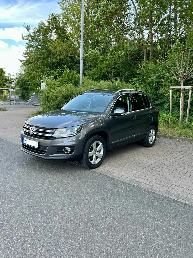Volkswagen Tiguan Tiguan 2.0 TSI 4Motion DSG Sport Grau - 1