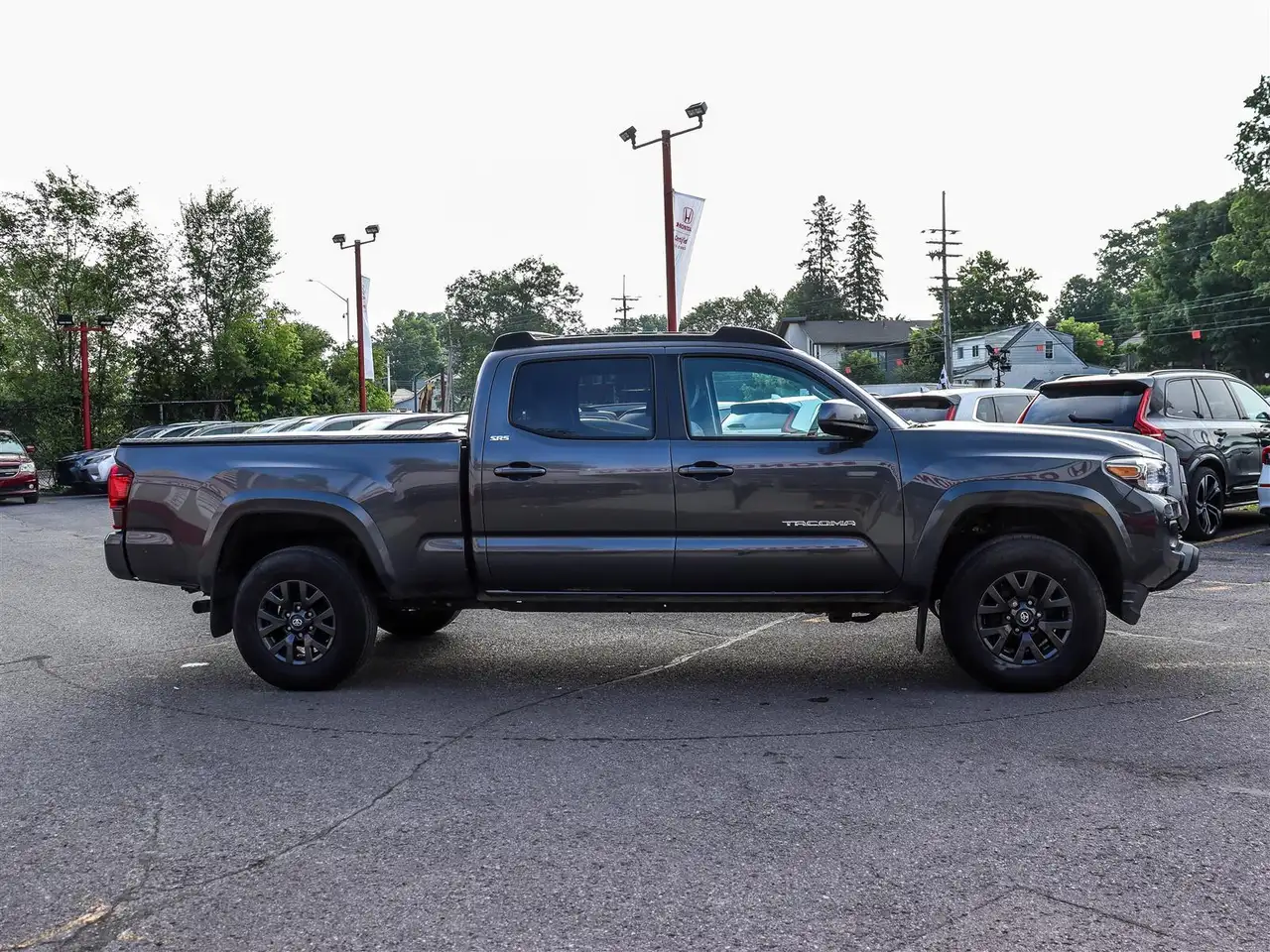 Toyota Tacoma photo Toyota Tacoma