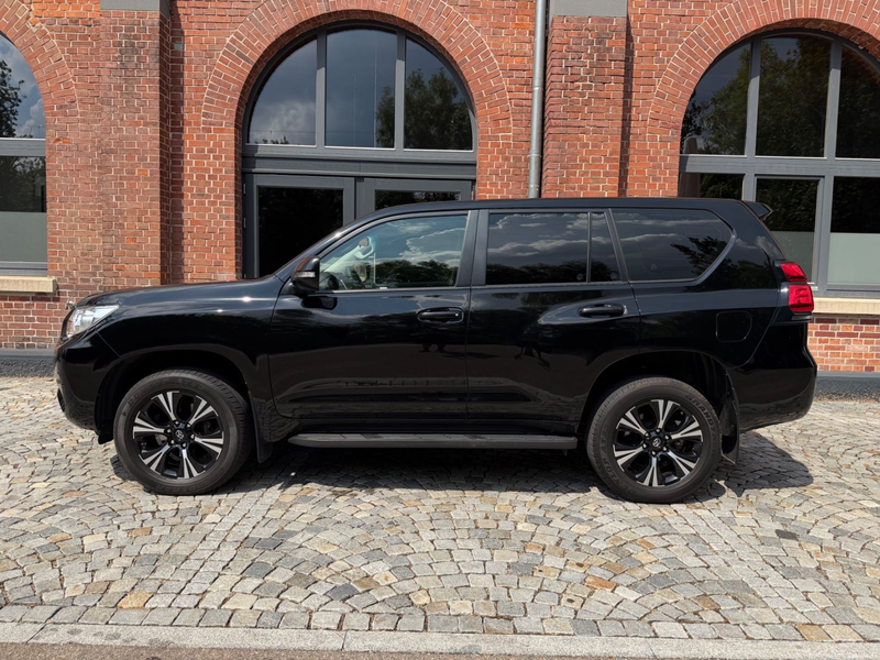 Toyota Land Cruiser Autom. *8-Fach*Top Zustand*Kamera* — photo 6