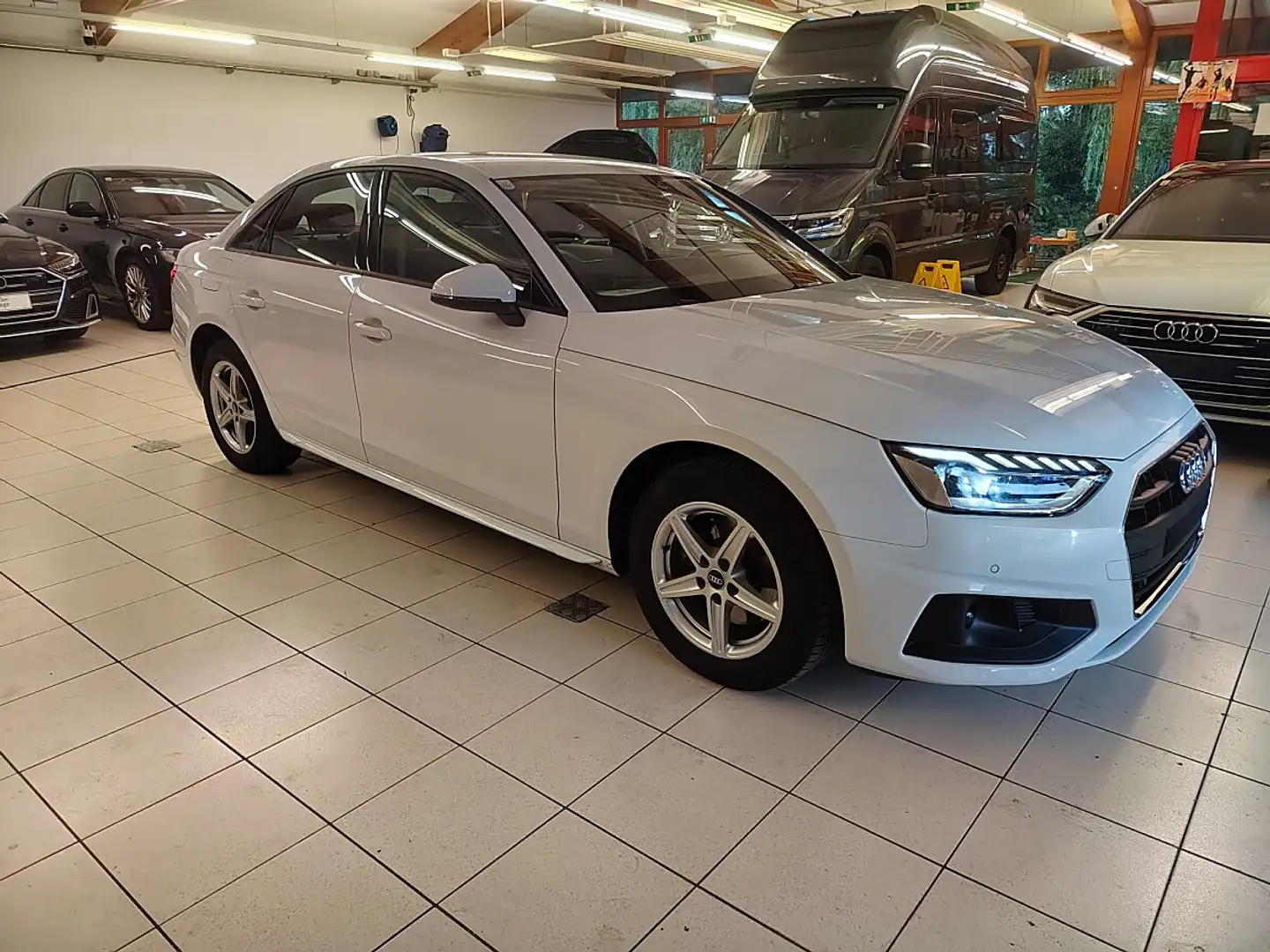 Audi A4 35 TFSI LED MMI Navi,Spurverlassungsw, Audi vir... Weiß - 1