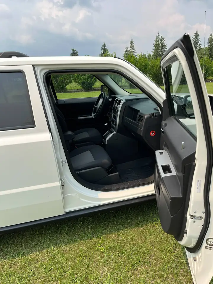 Jeep Patriot снимка Jeep Patriot