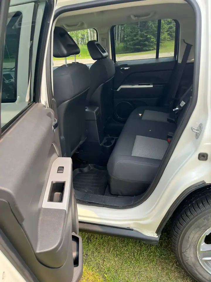 Jeep Patriot снимка Jeep Patriot
