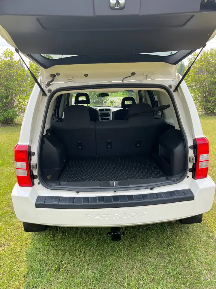 Jeep Patriot снимка Jeep Patriot