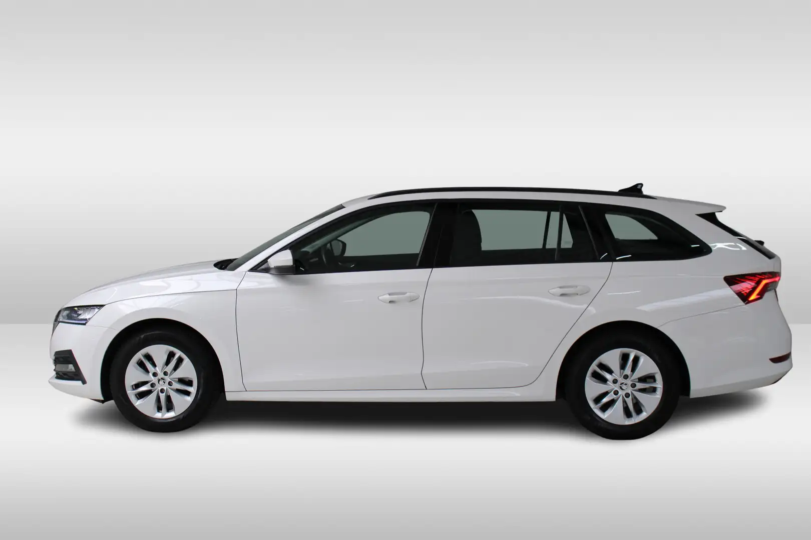 Skoda Octavia Combi 1.0 TSI Business Edition Navigatie | Climate Weiß - 2