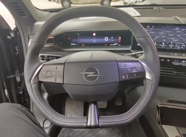 Opel Grandland view 14