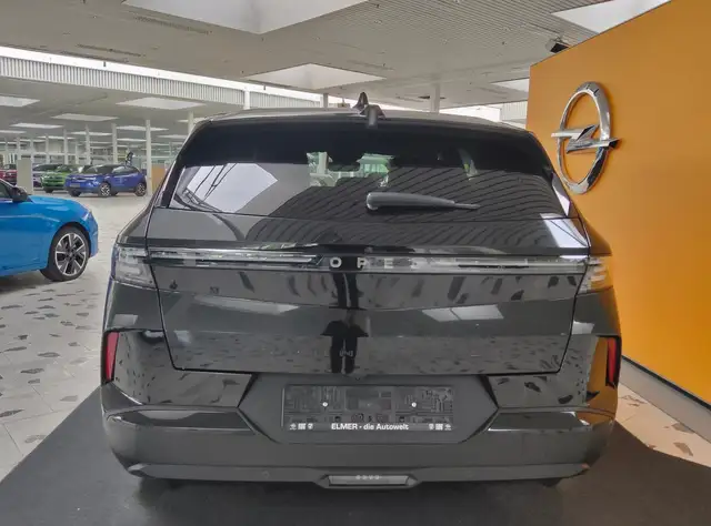 Opel Grandland view 6