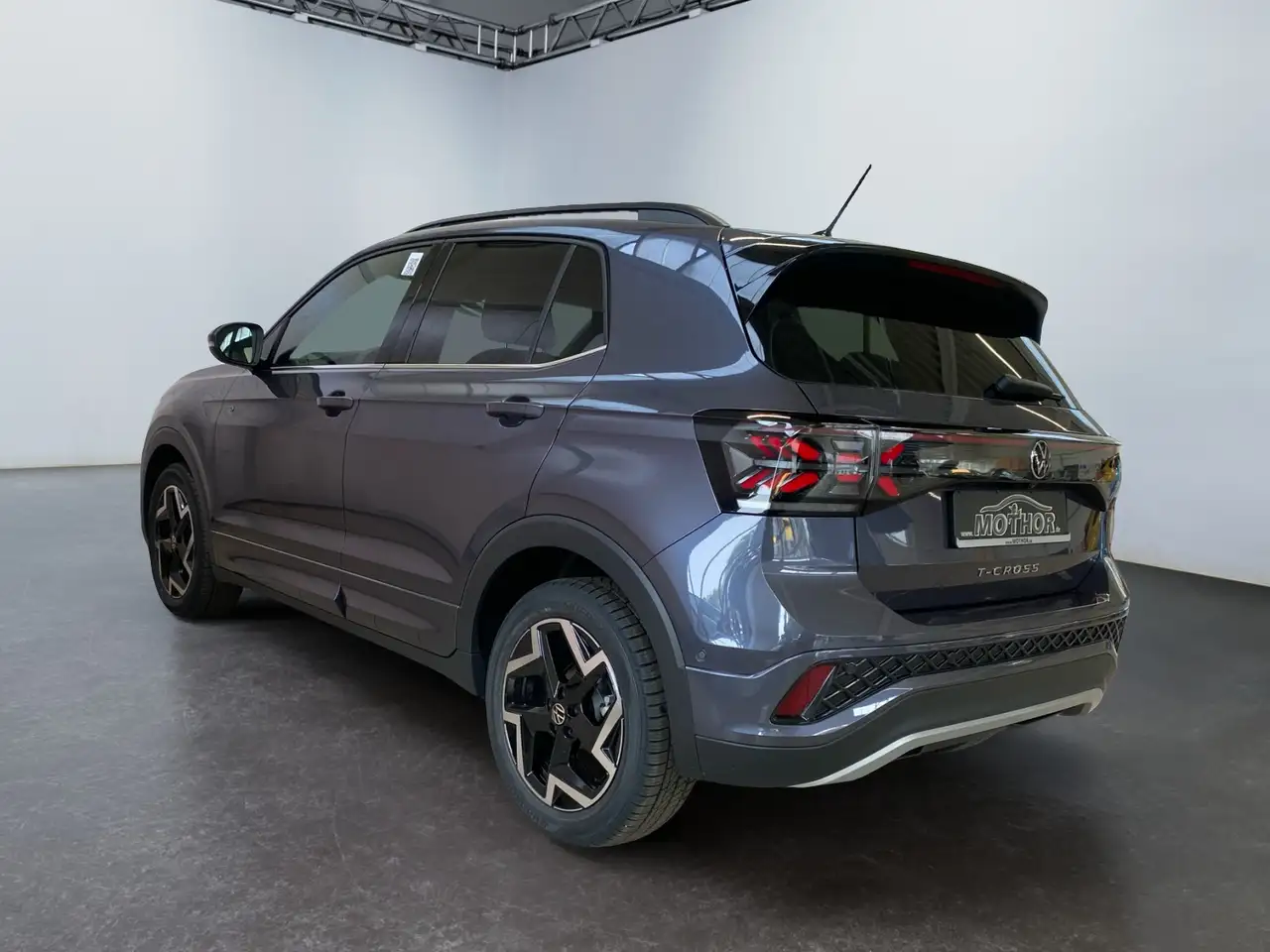 Volkswagen T-Cross R-Line 1.0 TSI DSG Ganzjahresreifen!! 4