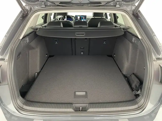 Volkswagen Golf view 7