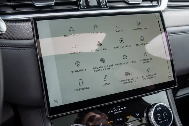 Jaguar F-Pace view 27