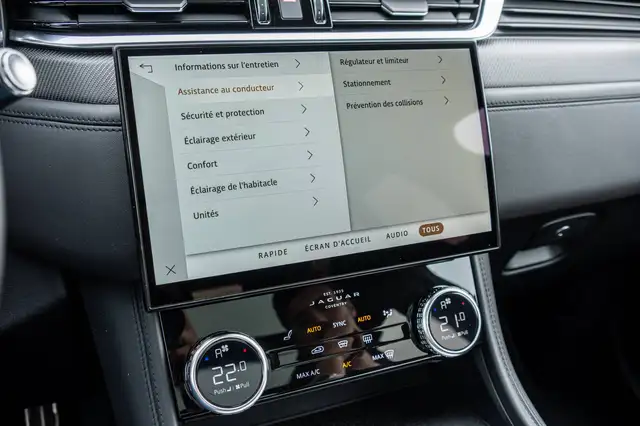 Jaguar F-Pace view 18
