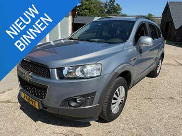 2.4i LT 2WD 7 pers