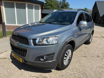 2.4i LT 2WD 7 pers