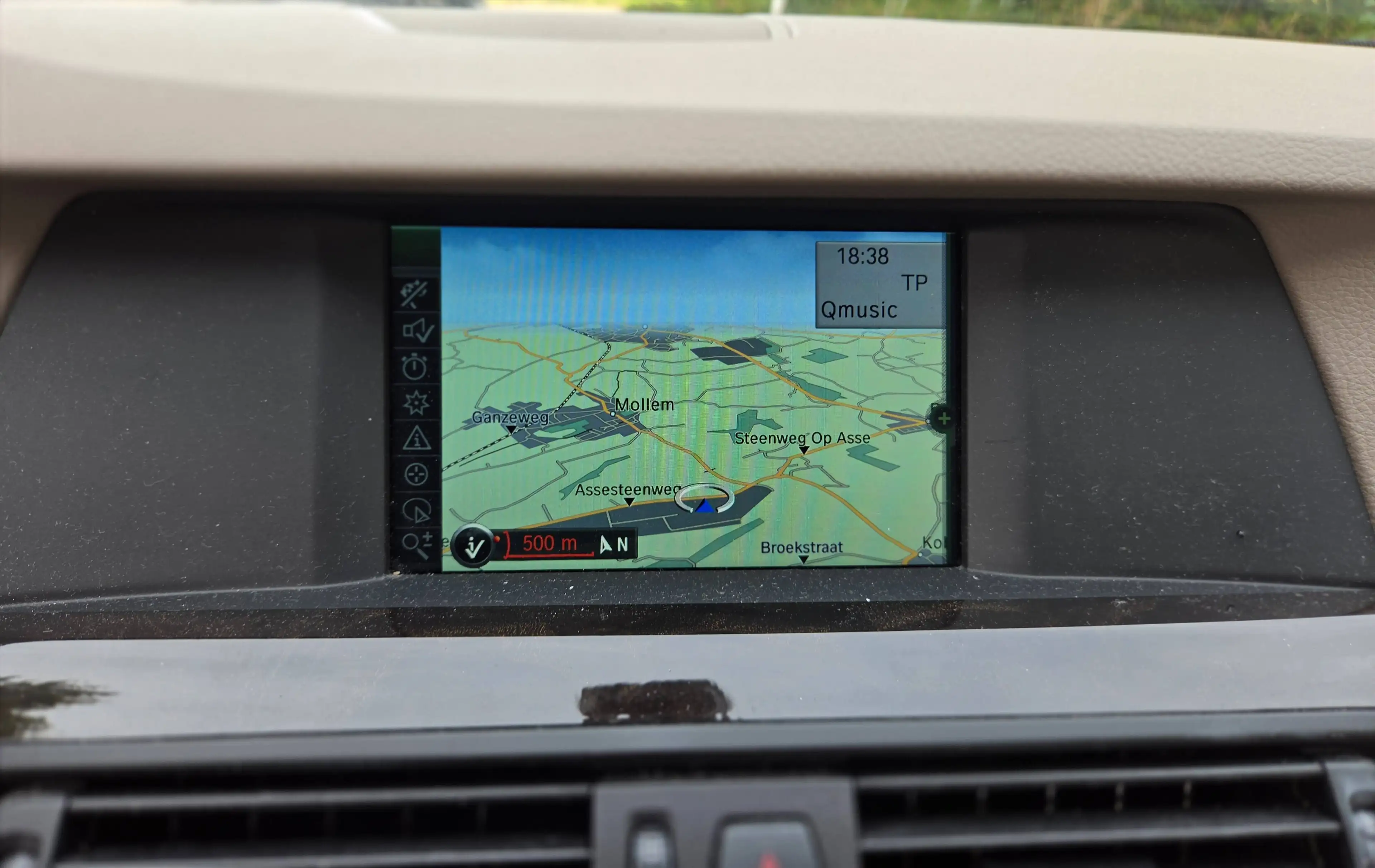 BMW 523 523i — photo 13