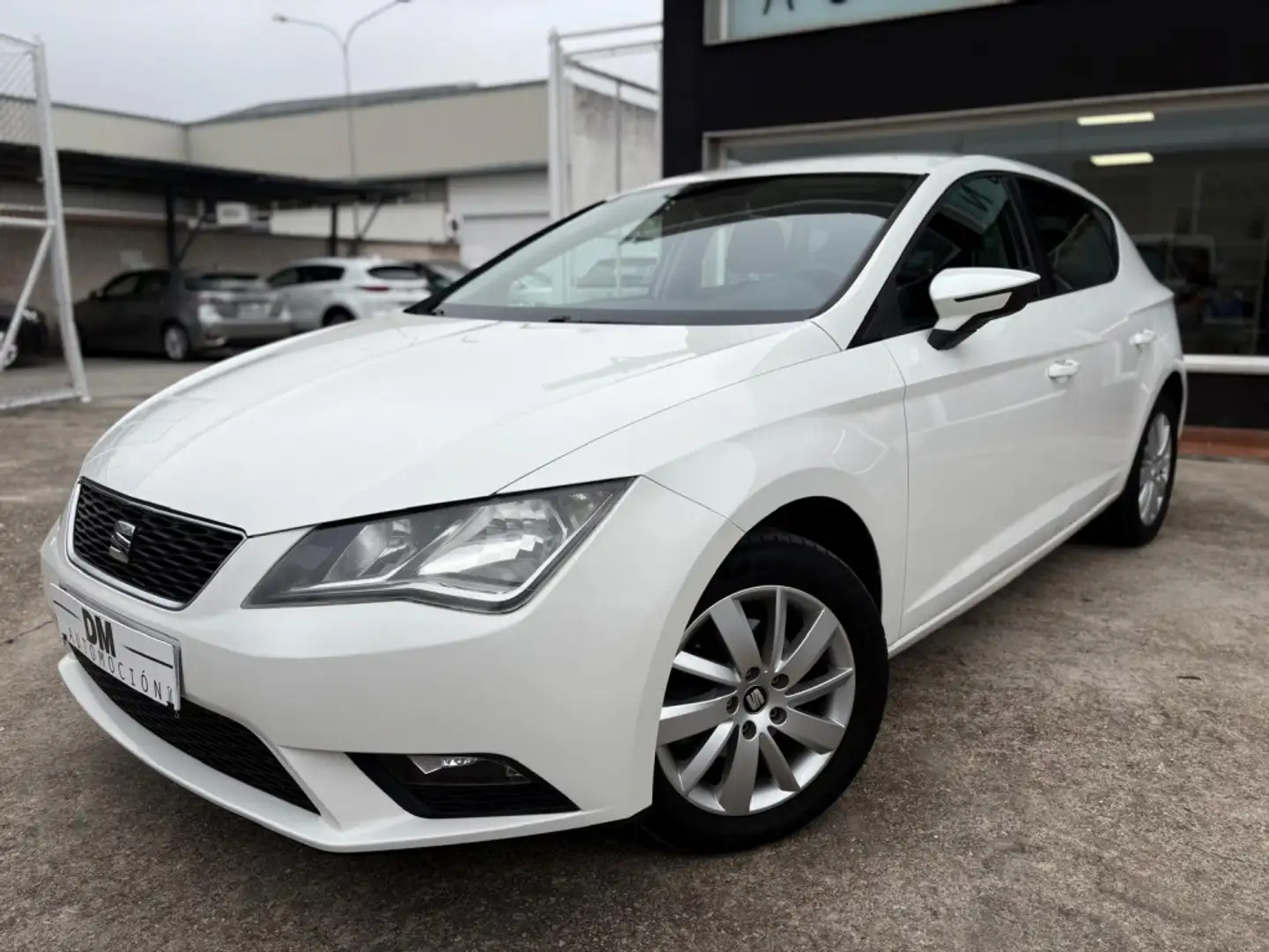 SEAT Leon 1.6TDI CR S&S Reference 105 Blanco - 2