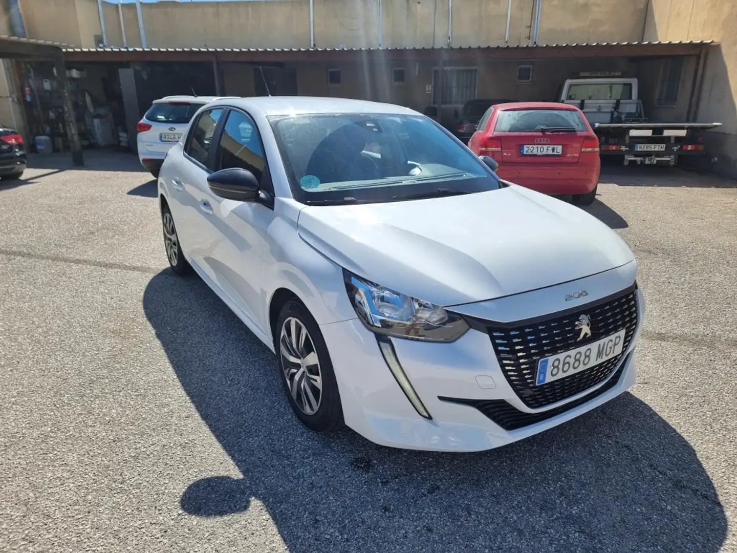 Peugeot 208 1.2 Puretech S&S Active 100 Wit - 1