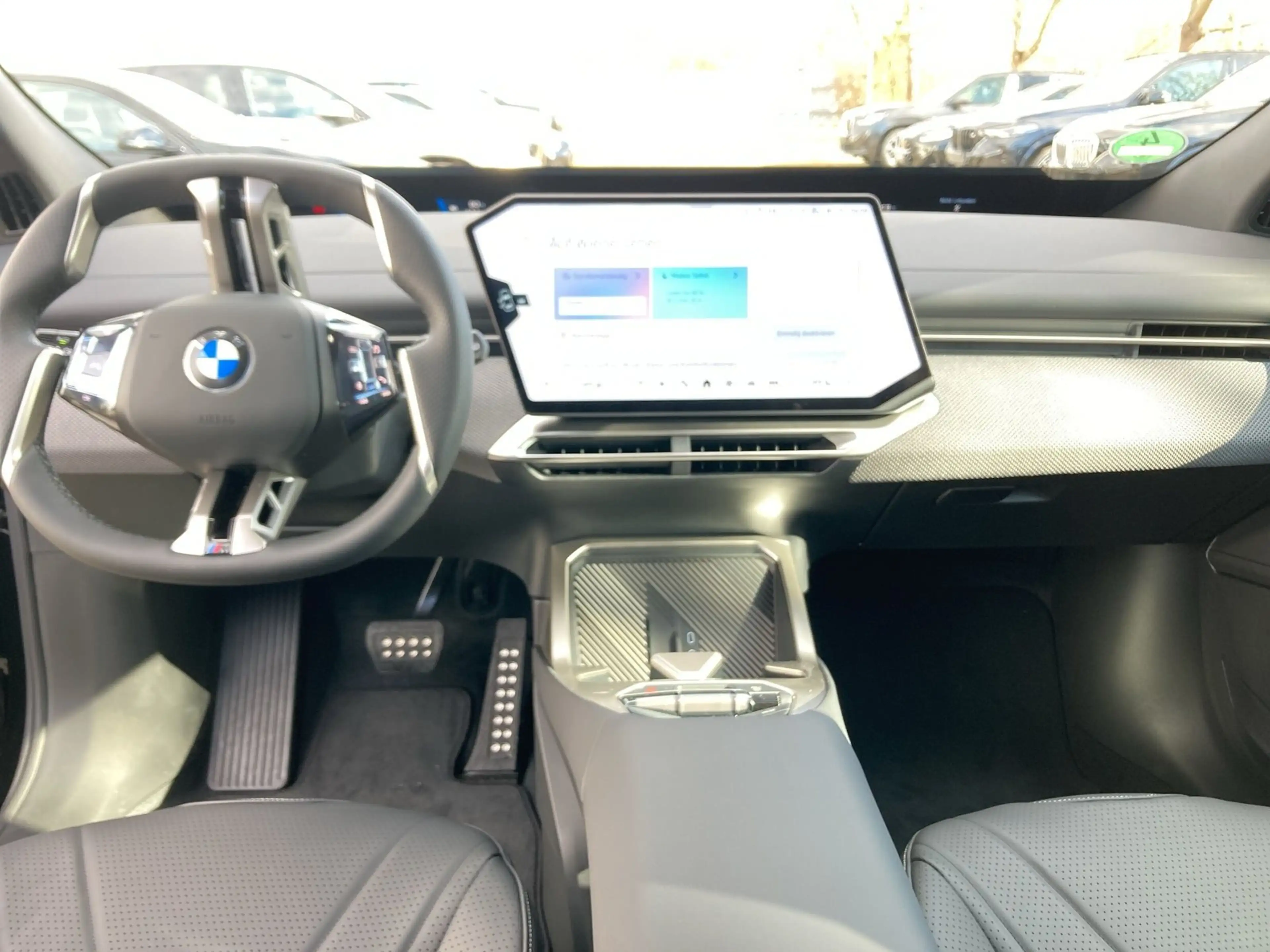BMW iX3 50 xDrive M Sportpaket Head-Up HK HiFi DAB — photo 10