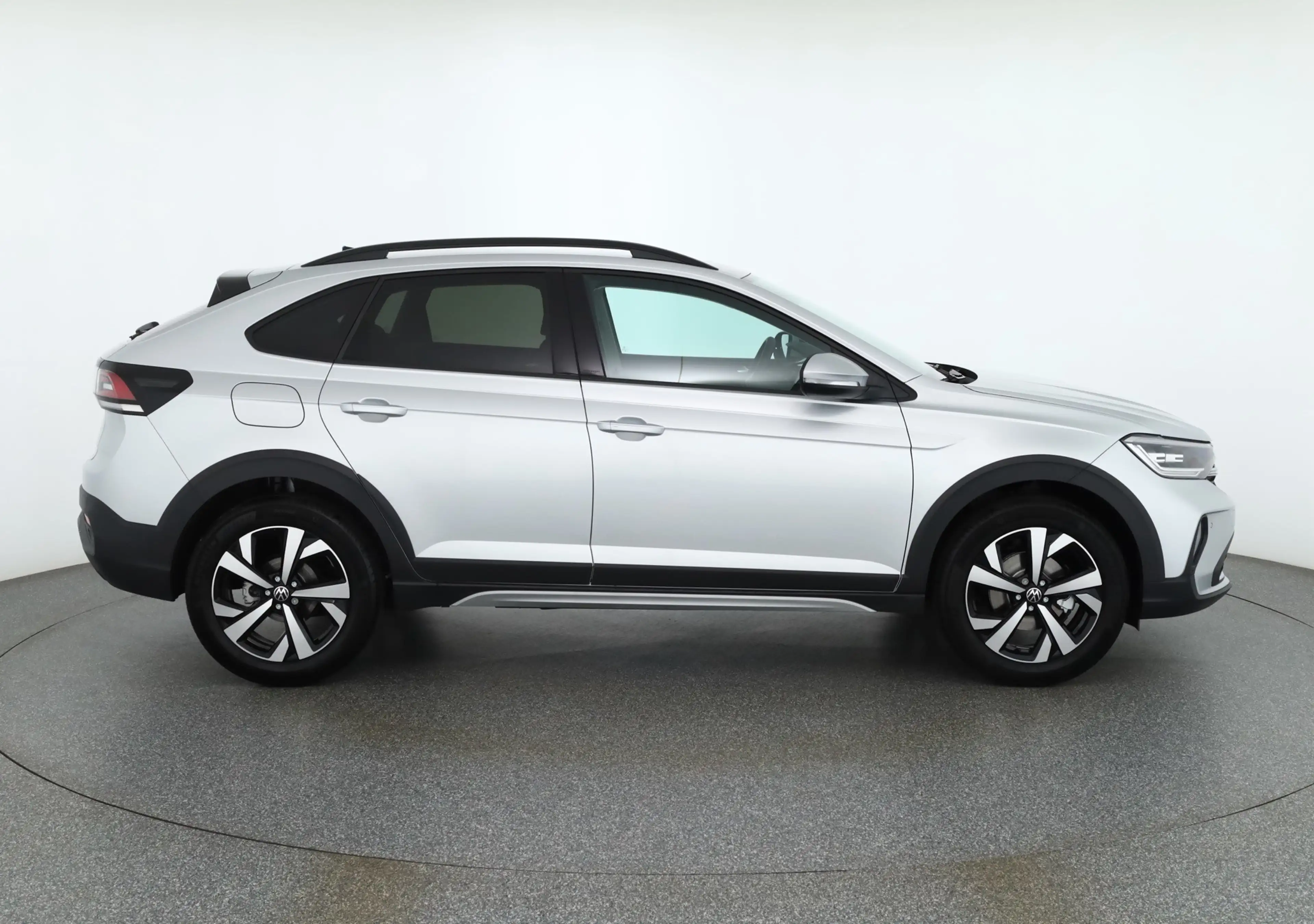 Volkswagen Taigo 1.0 TSI DSG Matrix ACC Kamera — photo 6