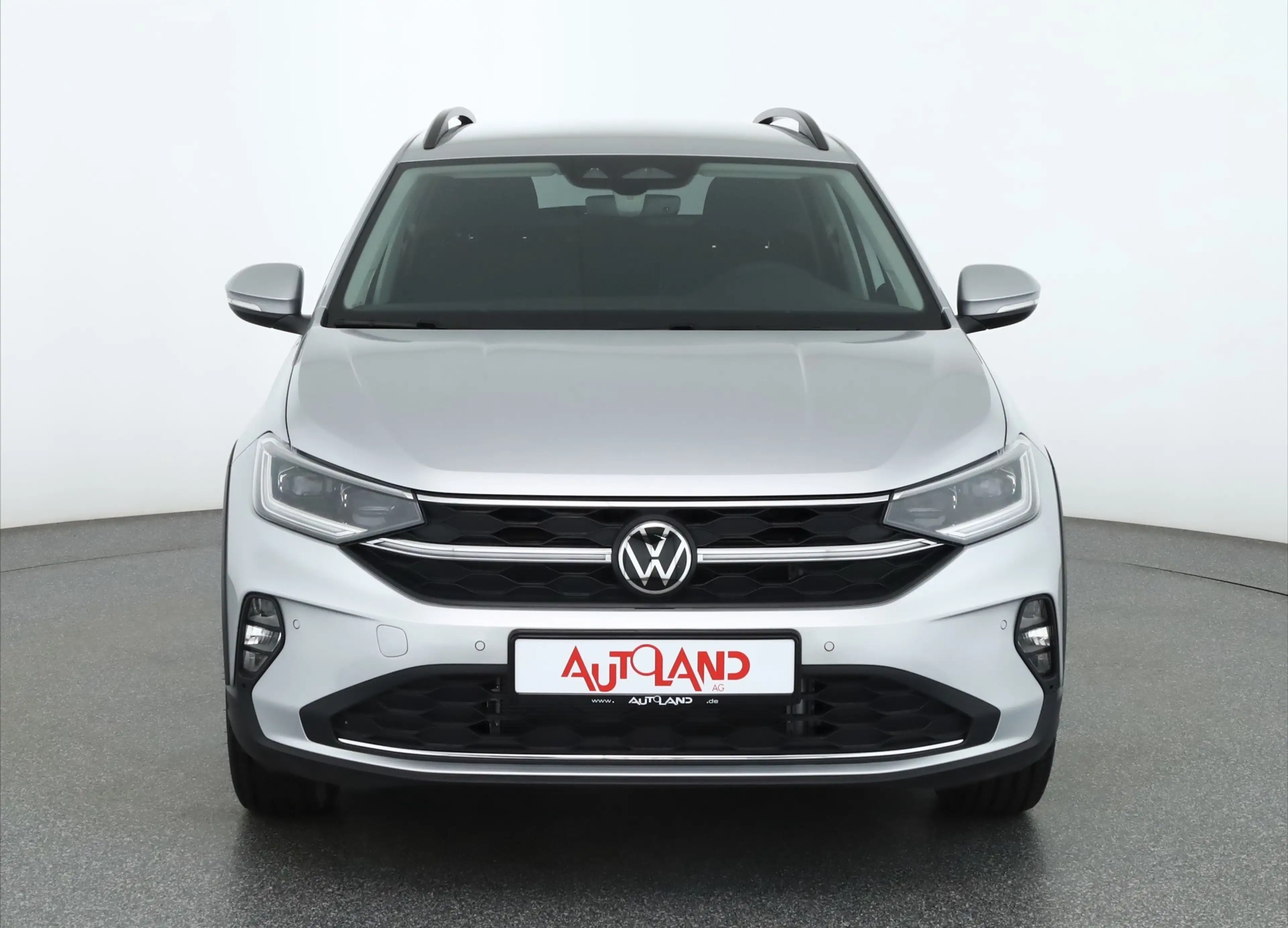 Volkswagen Taigo 1.0 TSI DSG Matrix ACC Kamera — photo 8