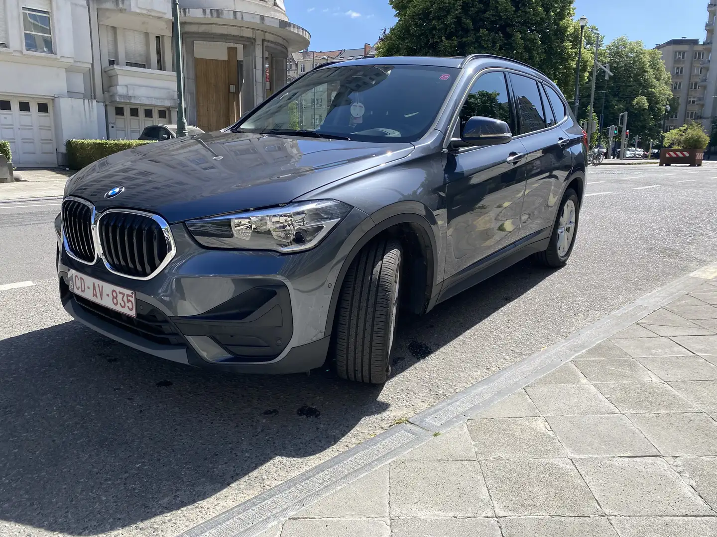 BMW X1 1.5 dA sDrive16 / 1 owner Gris - 2