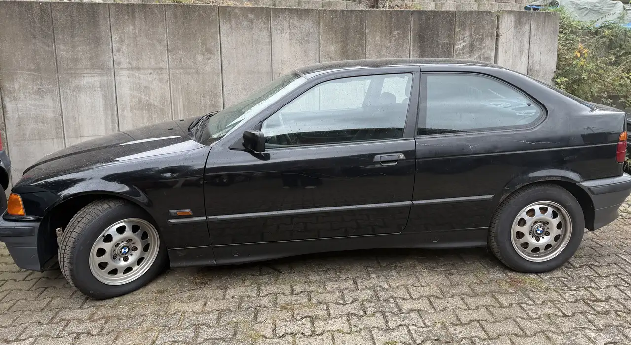 BMW 316i compact, foto 9