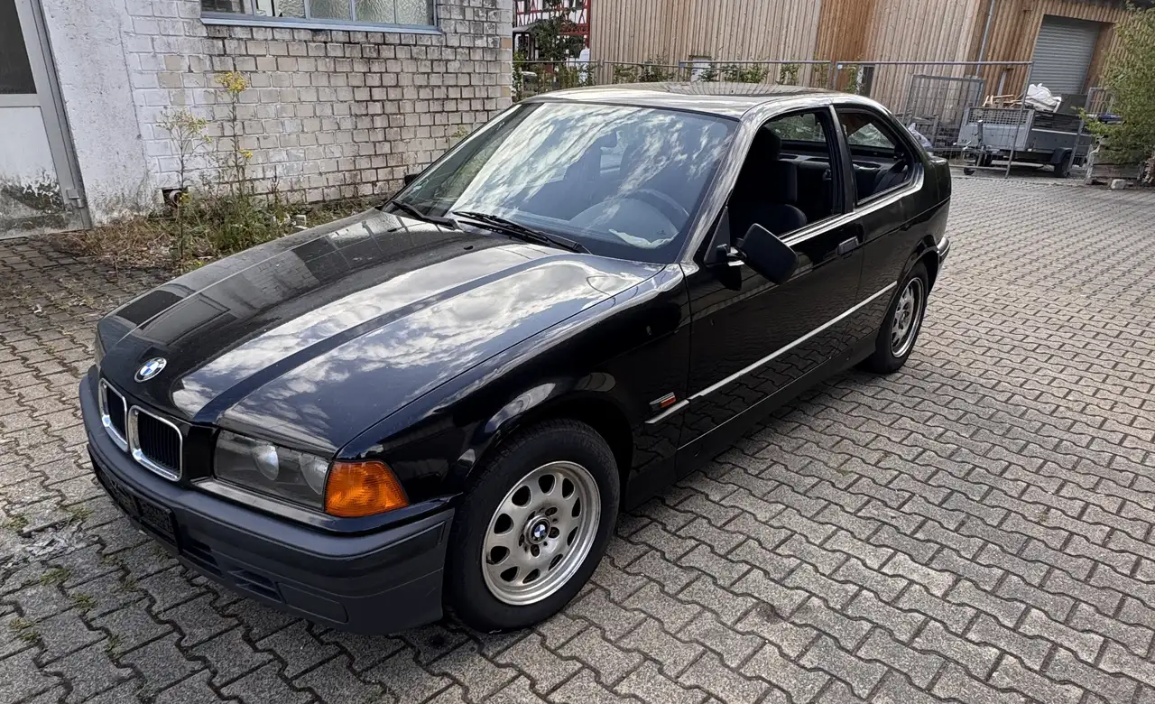BMW 316i compact, foto 3