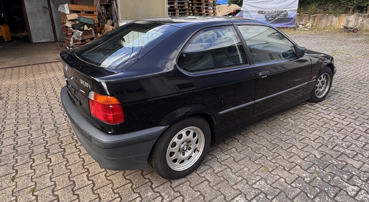 BMW 316i compact, foto 6
