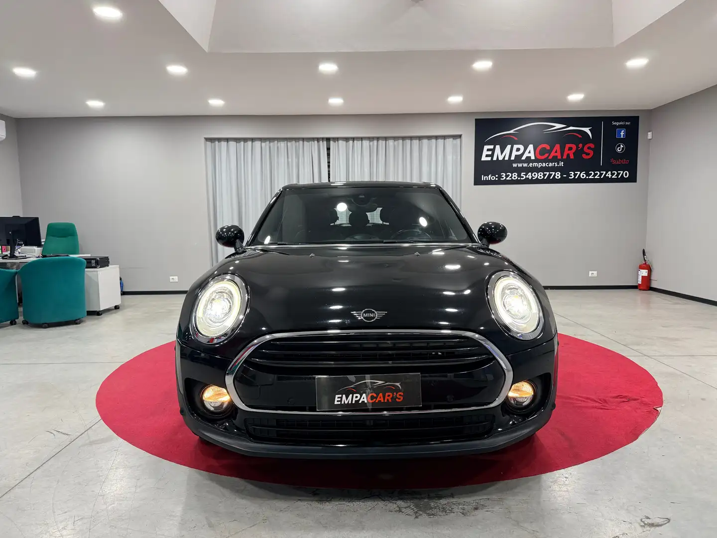 MINI Cooper D Clubman Mini Clubman 2.0 Cooper D Business auto my18 Noir - 2