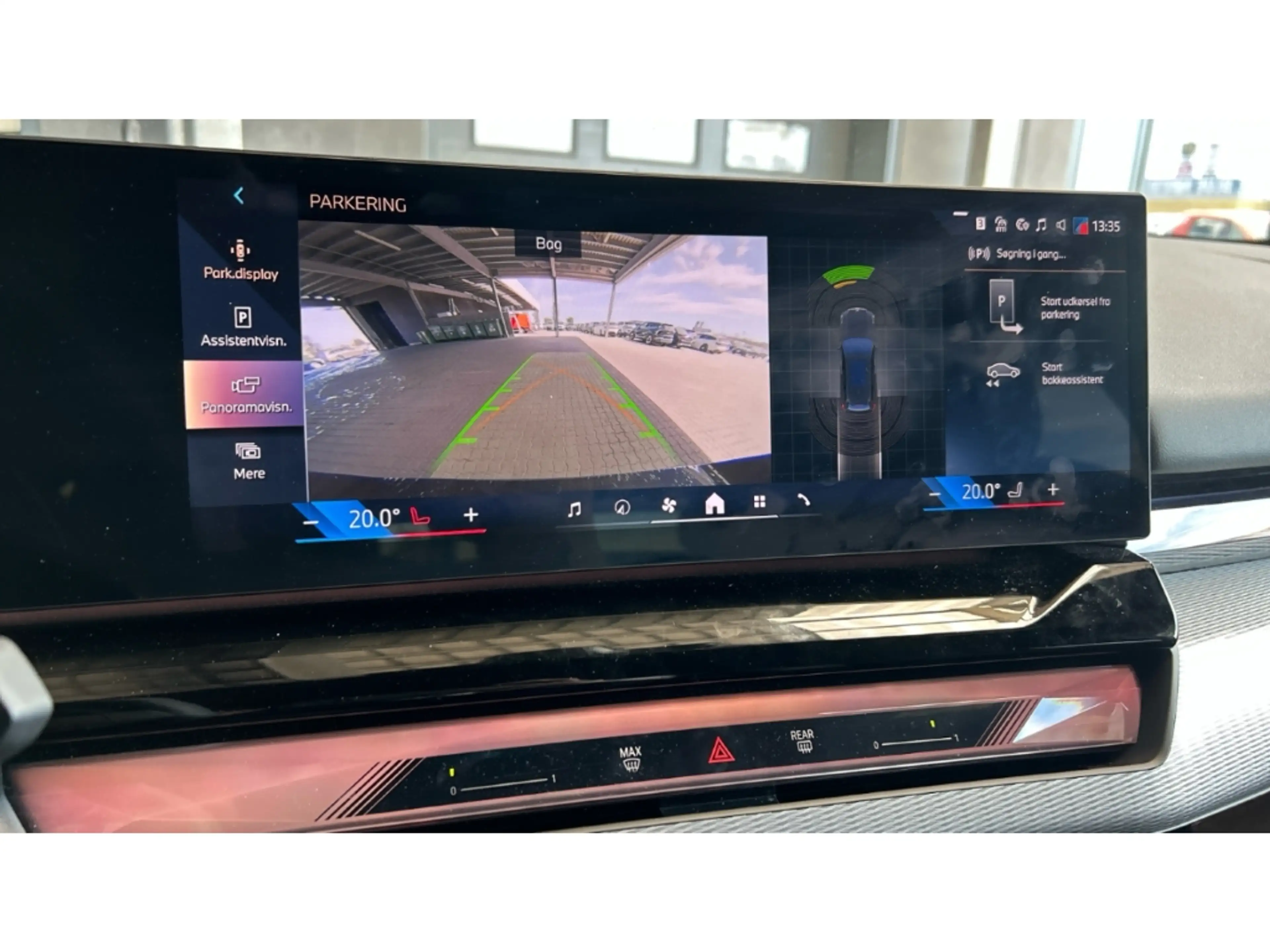 BMW 520 i Touring M Sport AHK ACC Drive-Assist Plus — photo 11