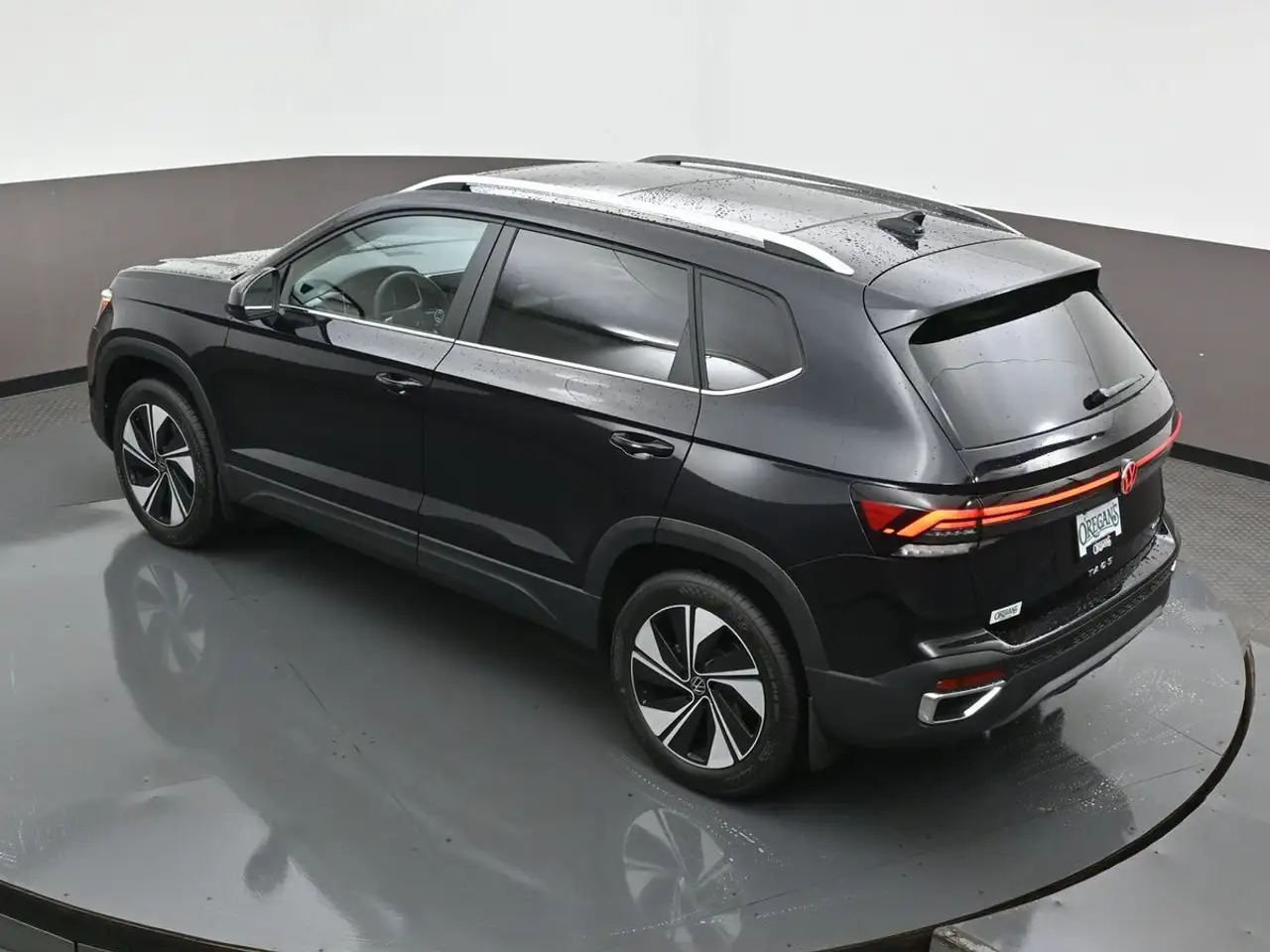 Volkswagen Taos снимка Volkswagen Taos