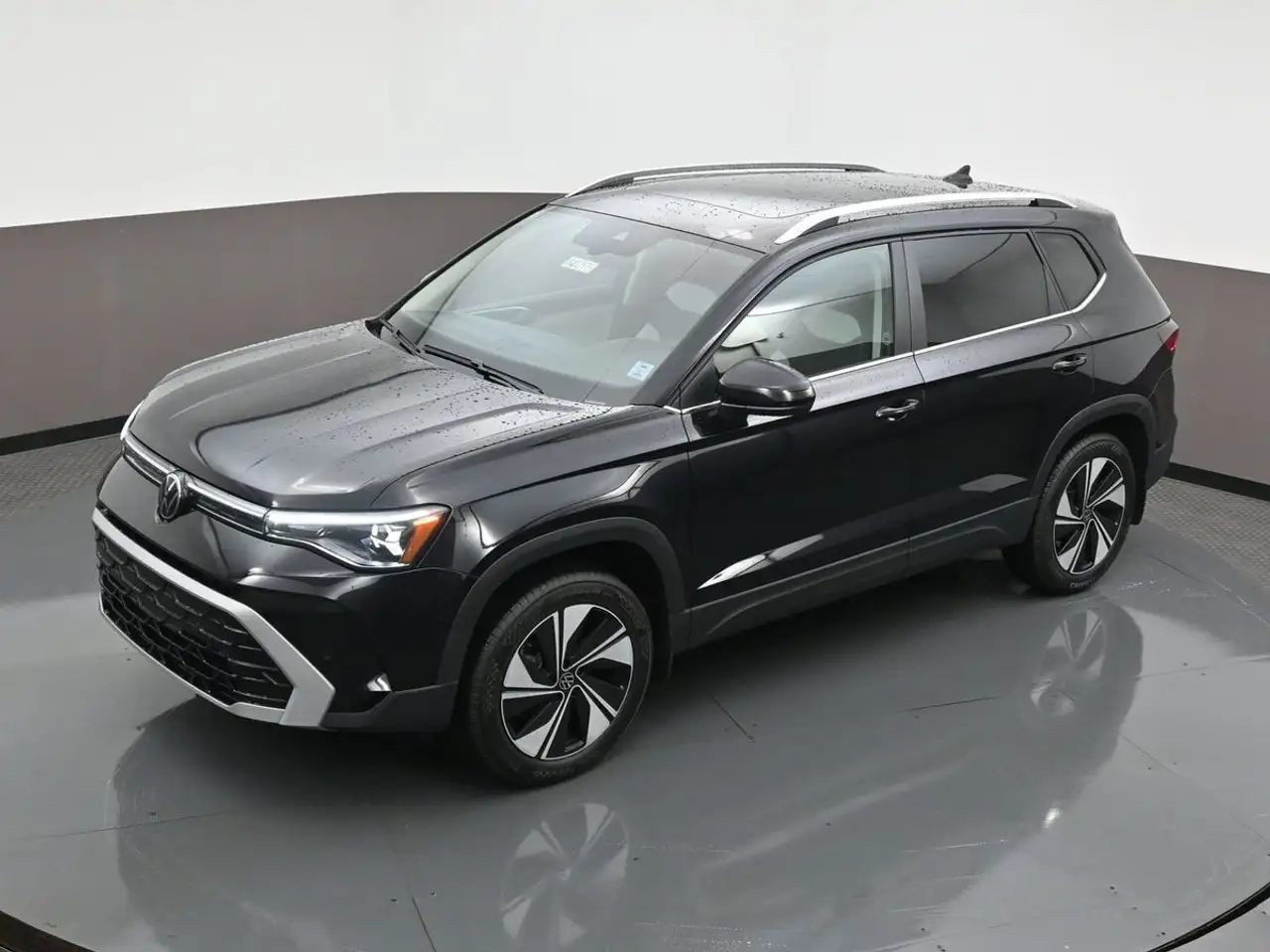 Volkswagen Taos снимка Volkswagen Taos