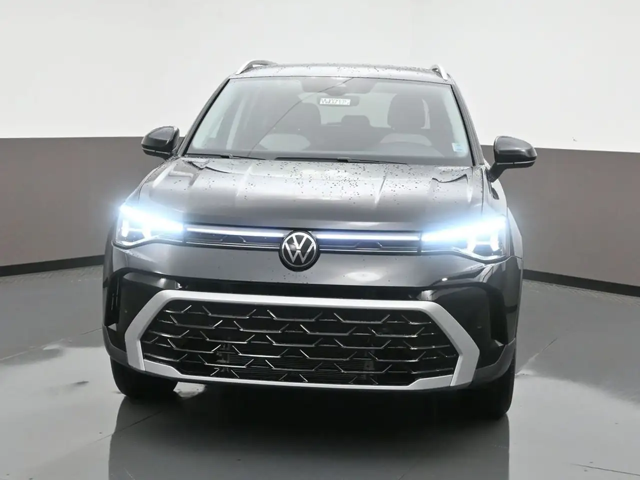 Volkswagen Taos снимка Volkswagen Taos