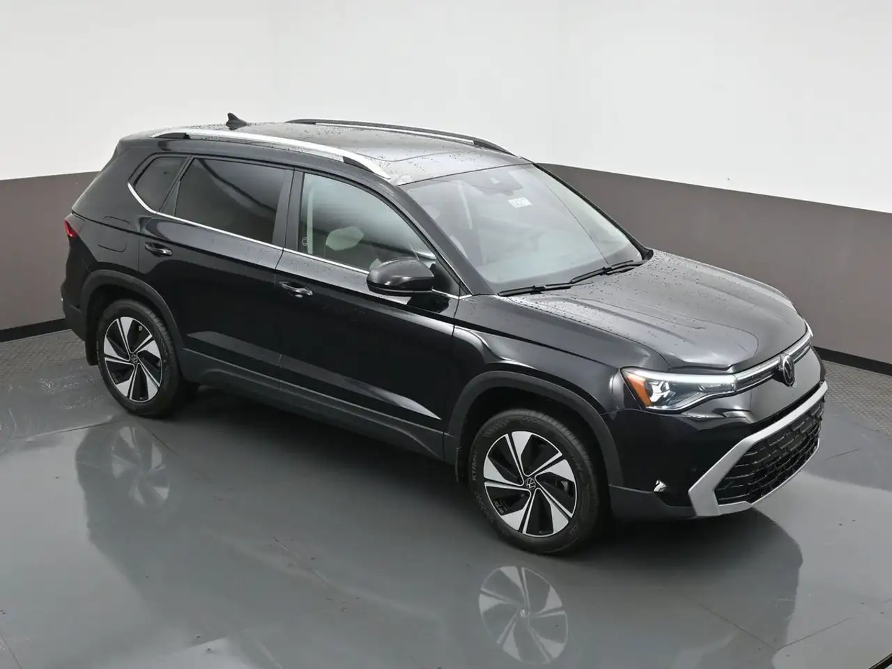 Volkswagen Taos снимка Volkswagen Taos