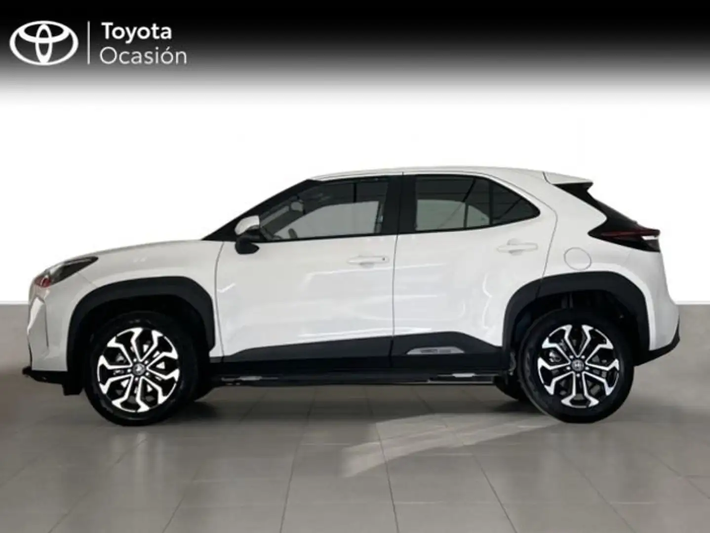 Toyota Yaris Cross 120H Active Tech Blanco - 2