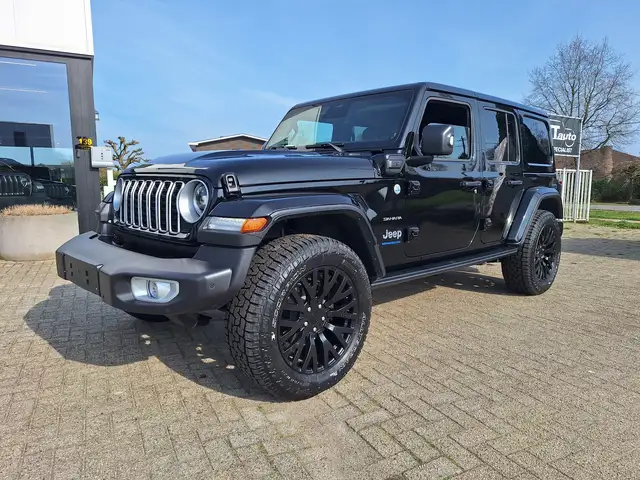 Jeep Wrangler Wrangler PHEV 2.0 Turbo 4xe Sahara MY25!!