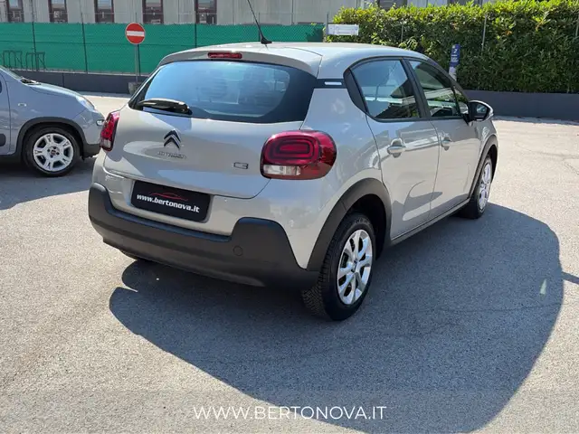 Citroen C3 view 7