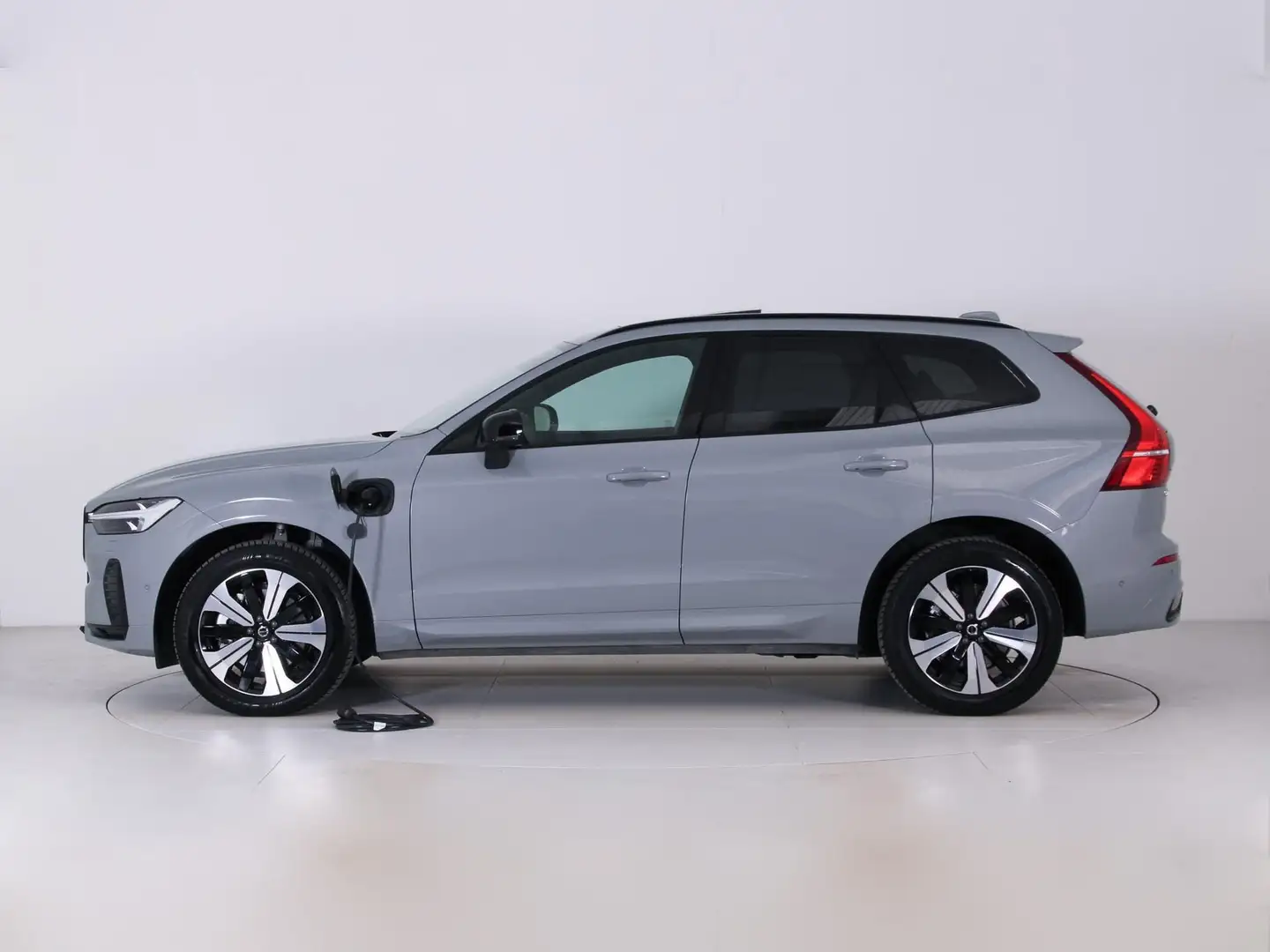 Volvo XC60 XC60 T6 PLUG IN PHEV PLUS DARK AWD AUT Grigio - 2