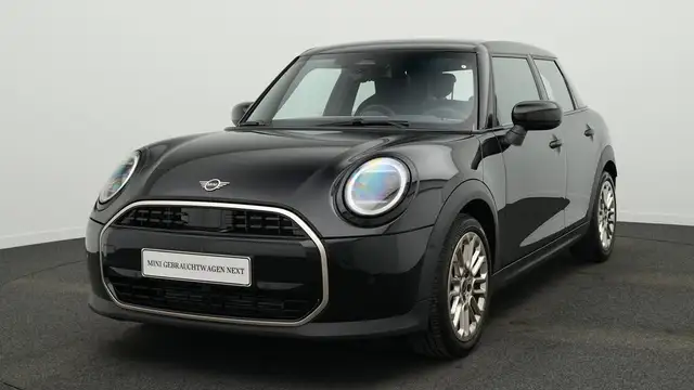 MINI Cooper C Favoured Trim