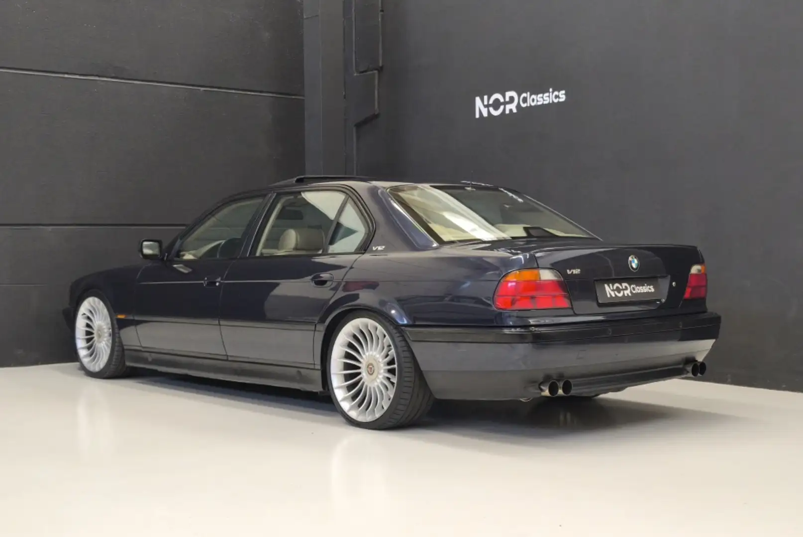 BMW 750 750i Aut. L Azul - 2