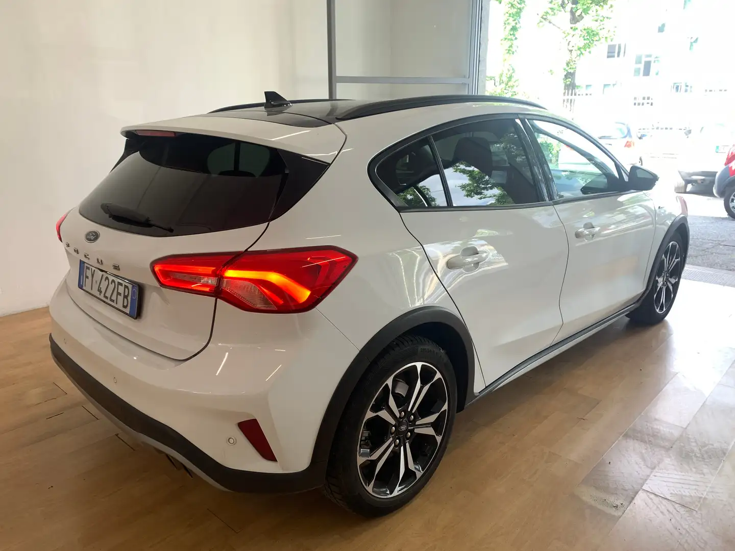 Ford Focus 1.0 ecoboost ST-Line Co-pilot s&S 125 CV Bianco - 2