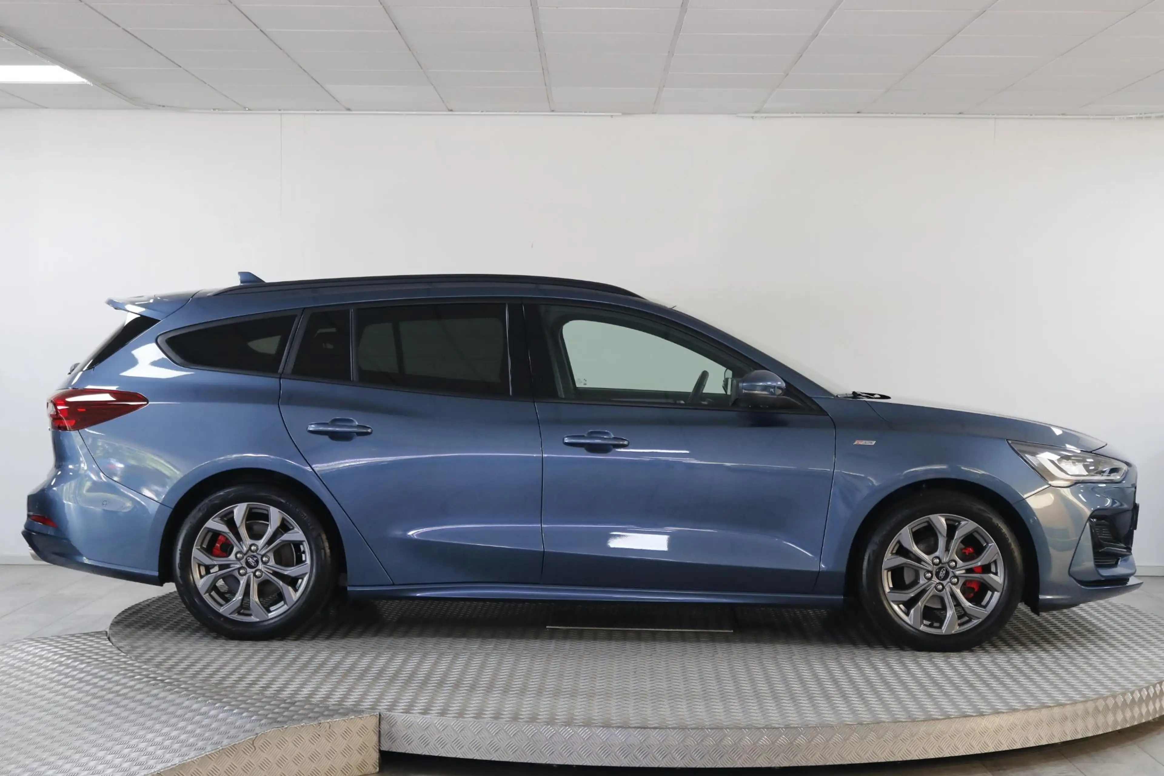 Ford Focus Wagon 1.0 EcoBoost Hybrid ST Line Style Clima | Wi — photo 7