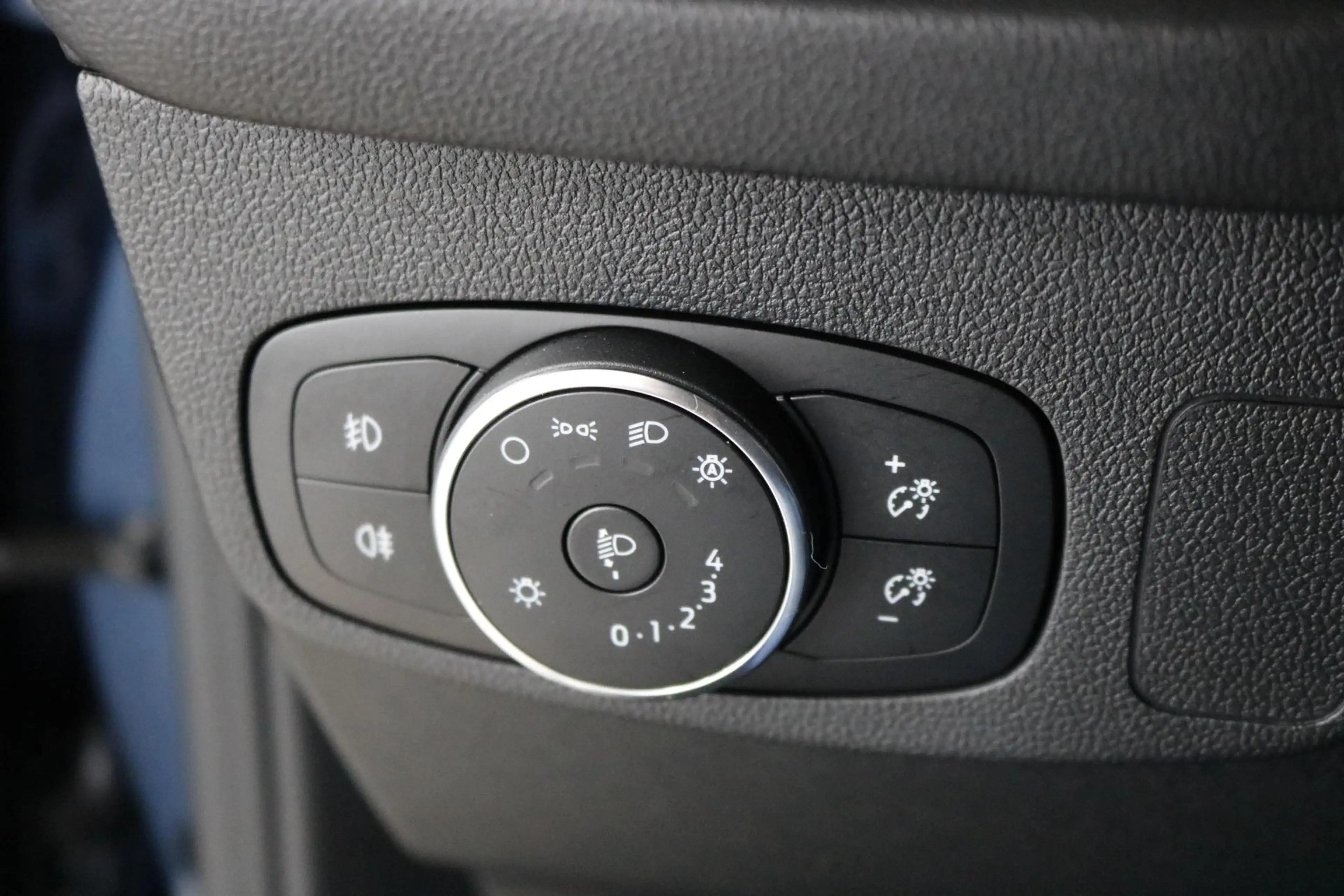 Ford Focus Wagon 1.0 EcoBoost Hybrid ST Line Style Clima | Wi — photo 17