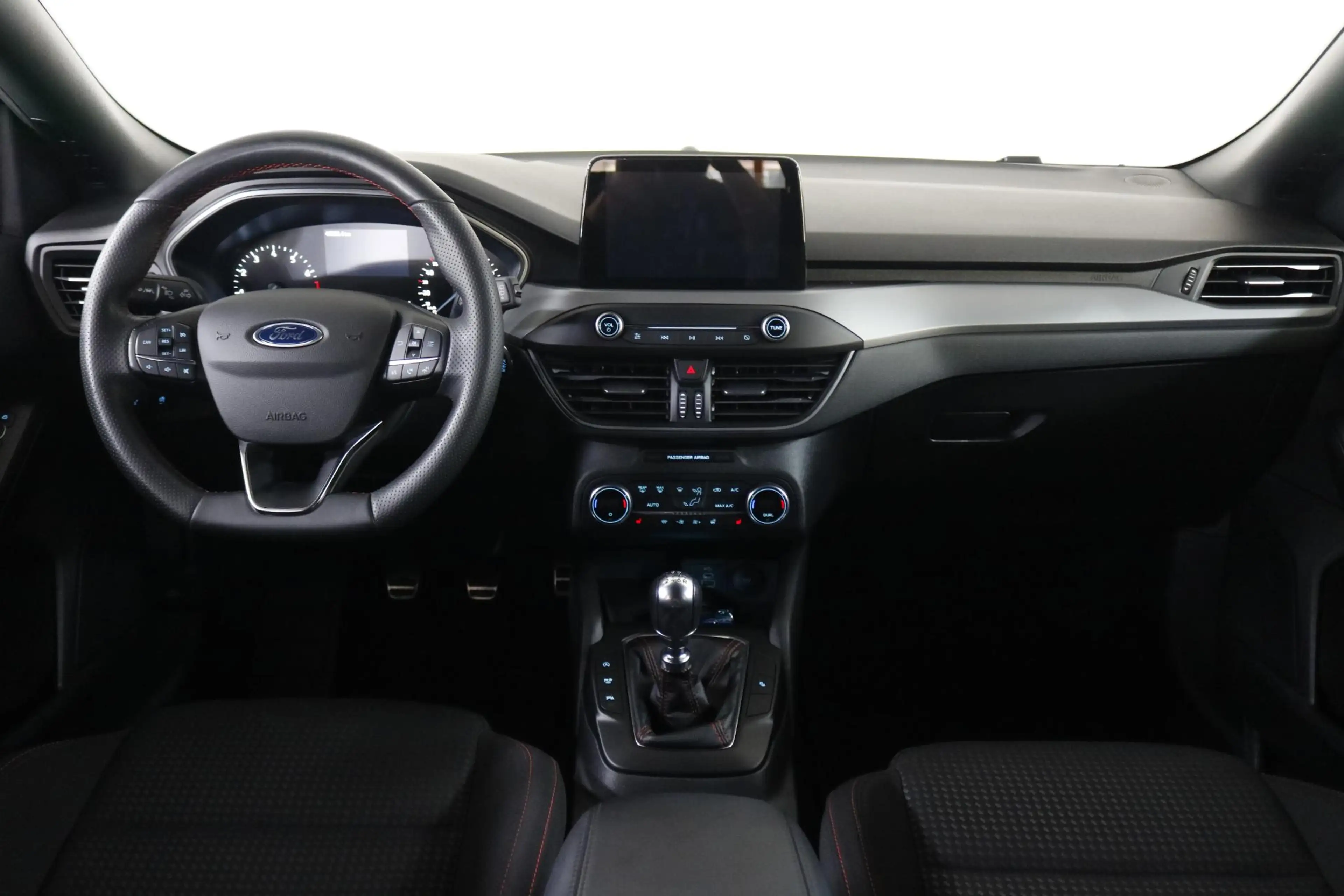 Ford Focus Wagon 1.0 EcoBoost Hybrid ST Line Style Clima | Wi — photo 6