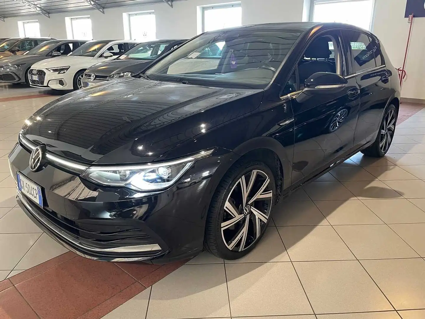 Volkswagen Golf 8ª serie 1.5 eTSI 130 CV EVO ACT DSG Style Noir - 1