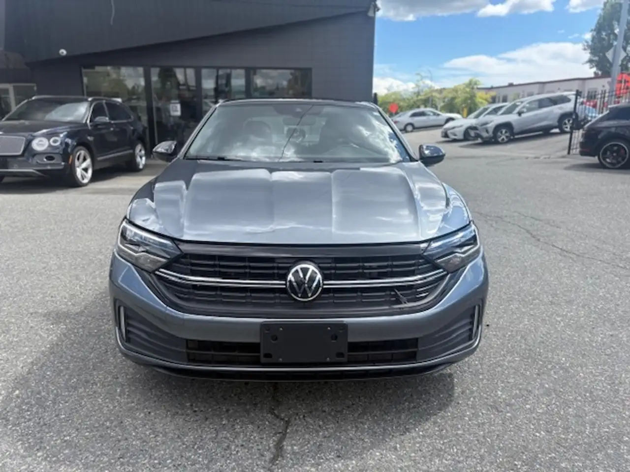 Volkswagen Jetta снимка Volkswagen Jetta