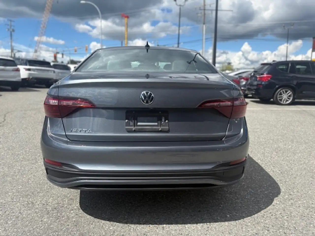 Volkswagen Jetta снимка Volkswagen Jetta