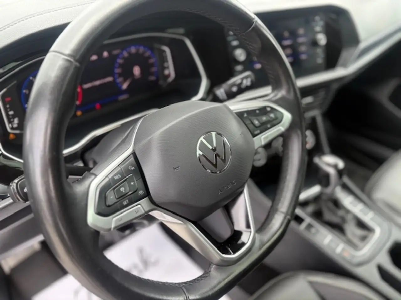 Volkswagen Jetta снимка Volkswagen Jetta
