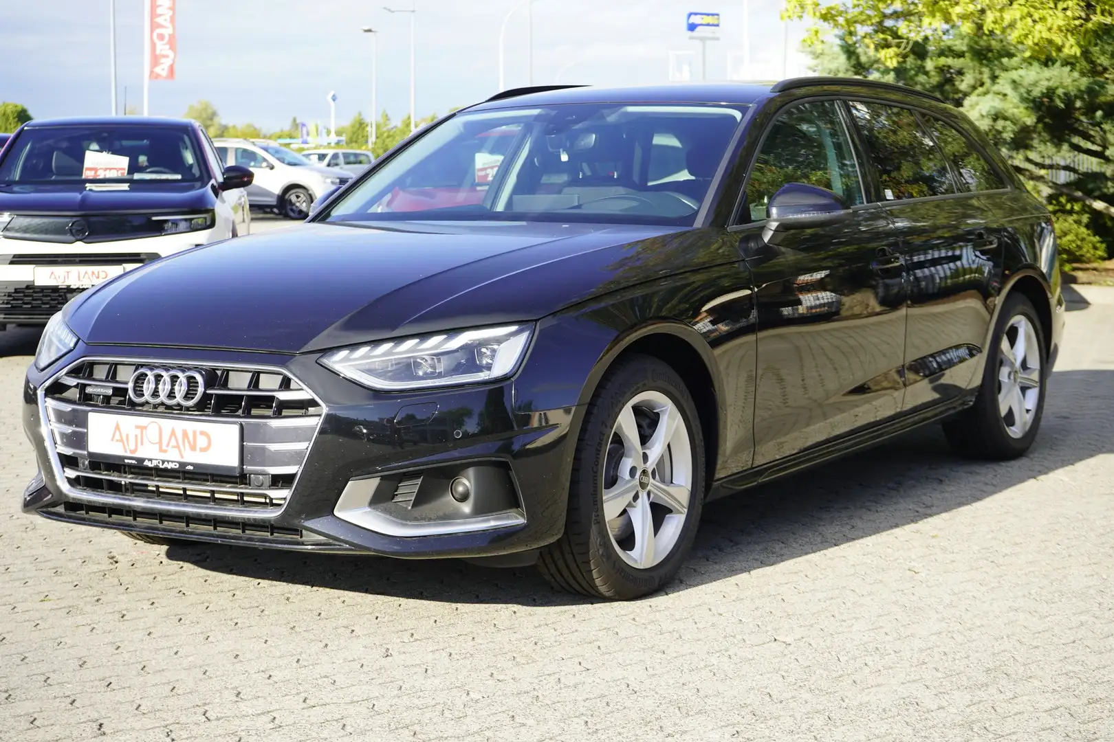 Audi A4 Avant 45 2.0 TFSI Quattro LED ACC Navi Kamera Schwarz - 2