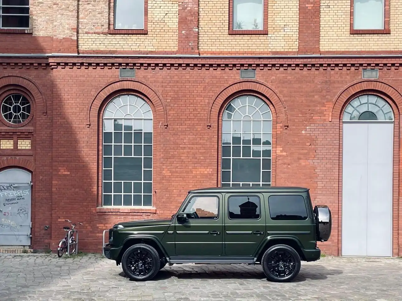 Mercedes-Benz G 500